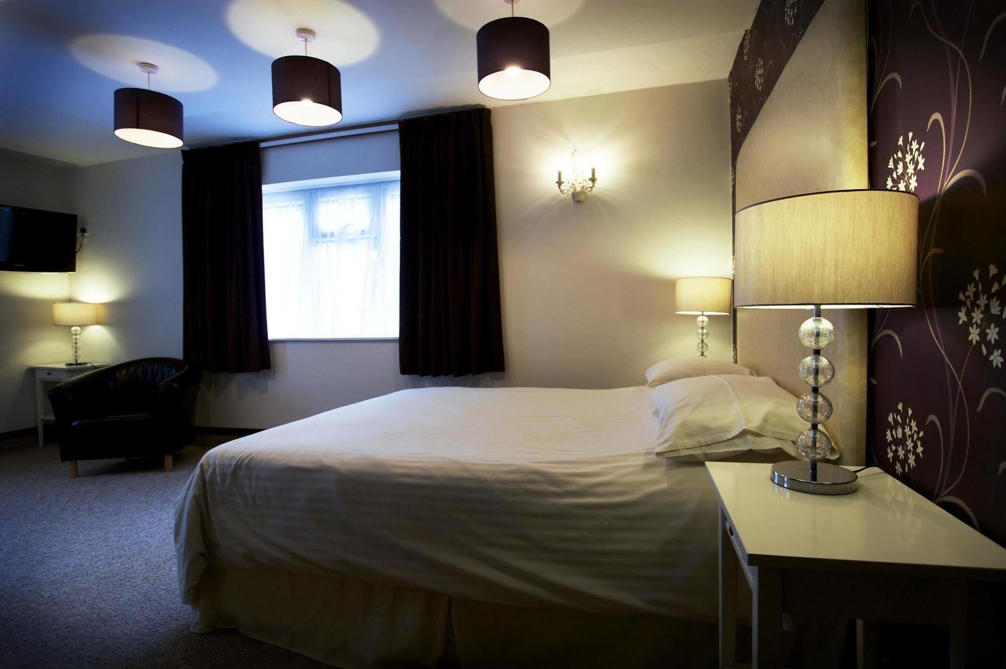 Best Western Compass Inn Tormarton 客房 照片