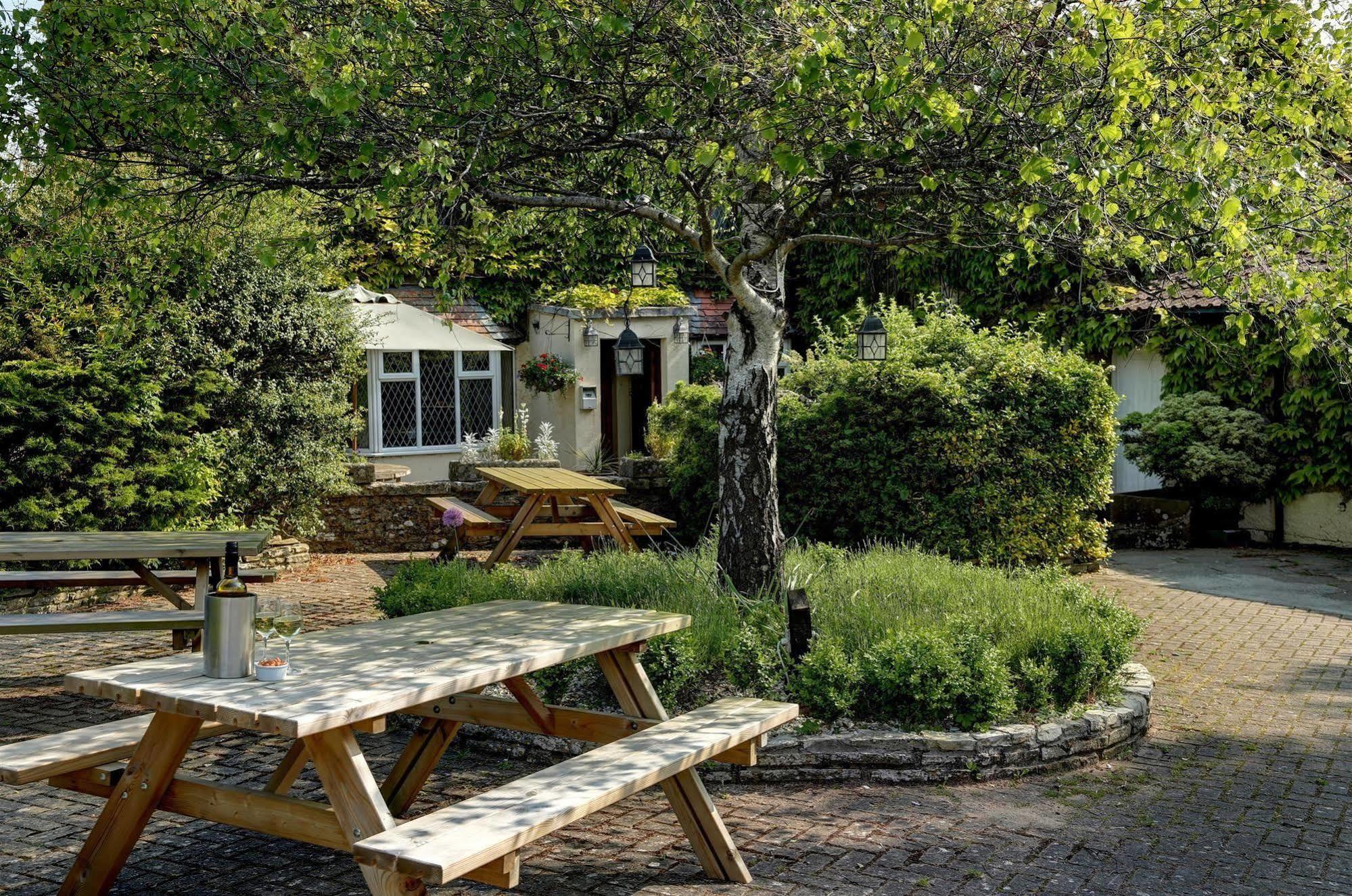 Best Western Compass Inn Tormarton 外观 照片